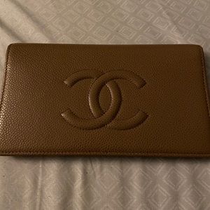 Authentic Chanel tan caramel wallet
